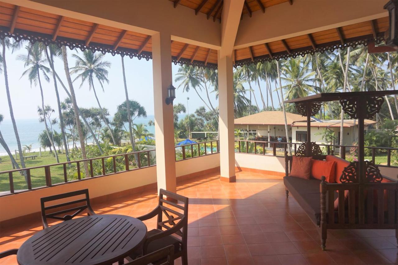 Lanka Beach Boutique Bungalows & Grand Villa Tangalle Exteriör bild