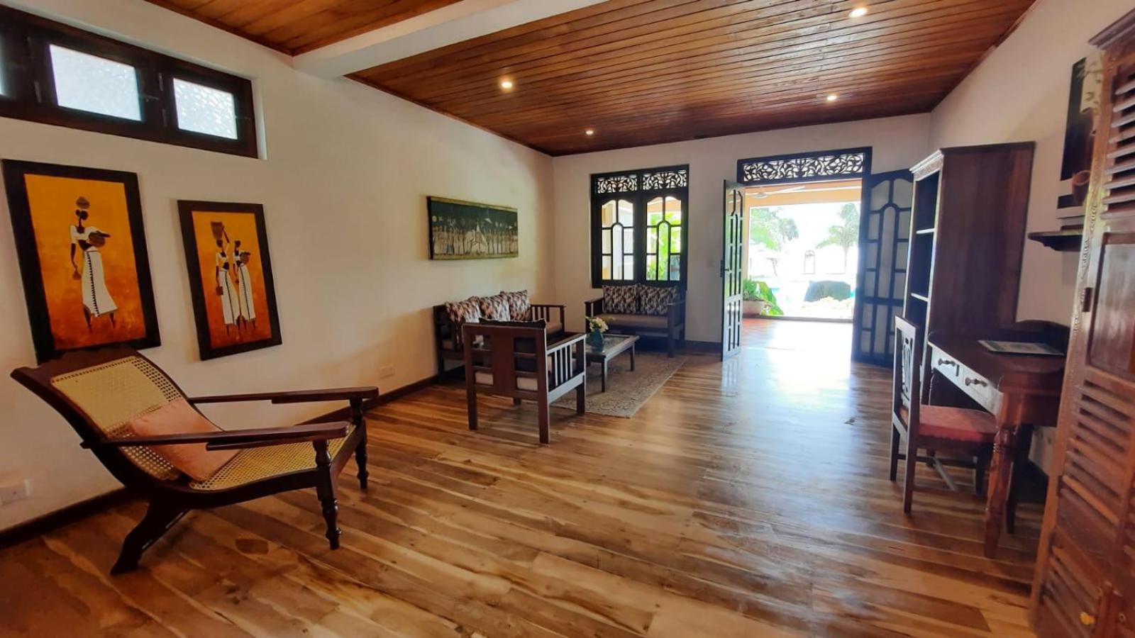 Lanka Beach Boutique Bungalows & Grand Villa Tangalle Exteriör bild